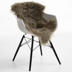 Tibetische Lammfelle Bodahl Moebler Küchenstudio